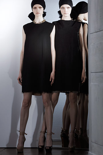 Lavin Resort 2011 Womenswear 1