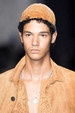 runway look thumbnail
