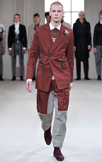 Alexanders McQueen sRING 2011 Mens Wear 13