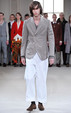 runway look thumbnail