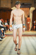 runway look thumbnail