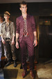 runway look thumbnail