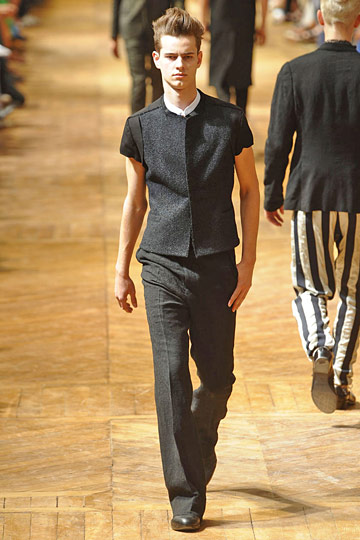 Lavin Spring 2011 Menswear Fashion Show 12