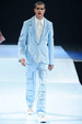 runway look thumbnail
