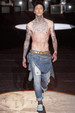 runway look thumbnail
