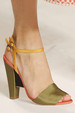 runway look thumbnail