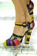 runway look thumbnail