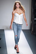 runway look thumbnail