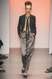 runway look thumbnail