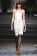 runway look thumbnail