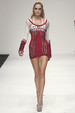 runway look thumbnail