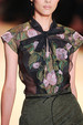 runway look thumbnail