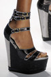 runway look thumbnail