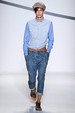 runway look thumbnail