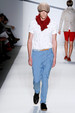 runway look thumbnail