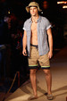runway look thumbnail