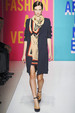 runway look thumbnail
