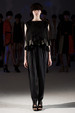 runway look thumbnail