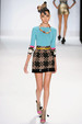 runway look thumbnail
