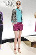 runway look thumbnail