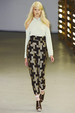 runway look thumbnail