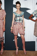 runway look thumbnail