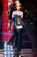 runway look thumbnail