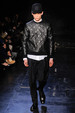 runway look thumbnail