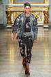runway look thumbnail