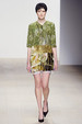 runway look thumbnail