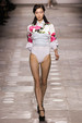 runway look thumbnail