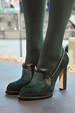 runway look thumbnail