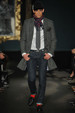 runway look thumbnail