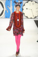 runway look thumbnail
