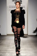 runway look thumbnail