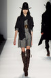 runway look thumbnail