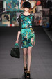 runway look thumbnail