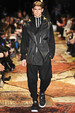 runway look thumbnail