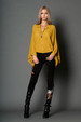runway look thumbnail