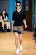 runway look thumbnail