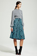 runway look thumbnail