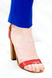 runway look thumbnail