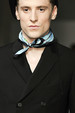 runway look thumbnail