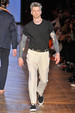 runway look thumbnail