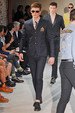 runway look thumbnail