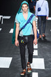 runway look thumbnail