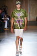 runway look thumbnail