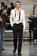 runway look thumbnail