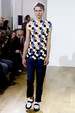 runway look thumbnail