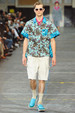 runway look thumbnail